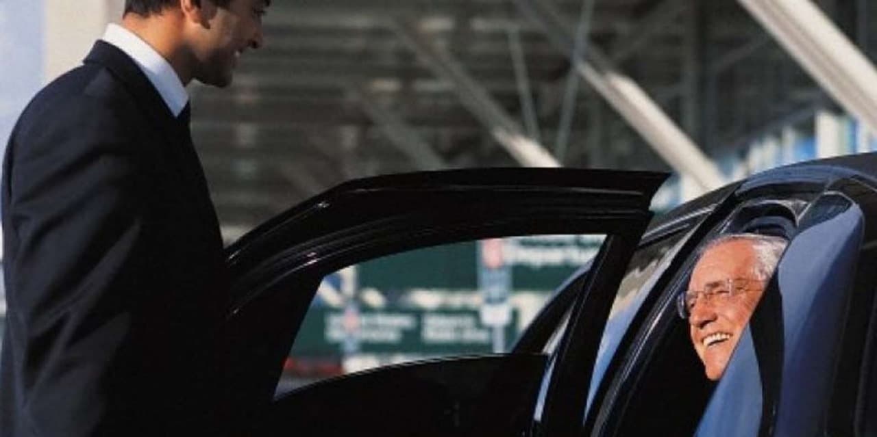 Private Car from Vancouver to Whistler for Business and Leisure Trips