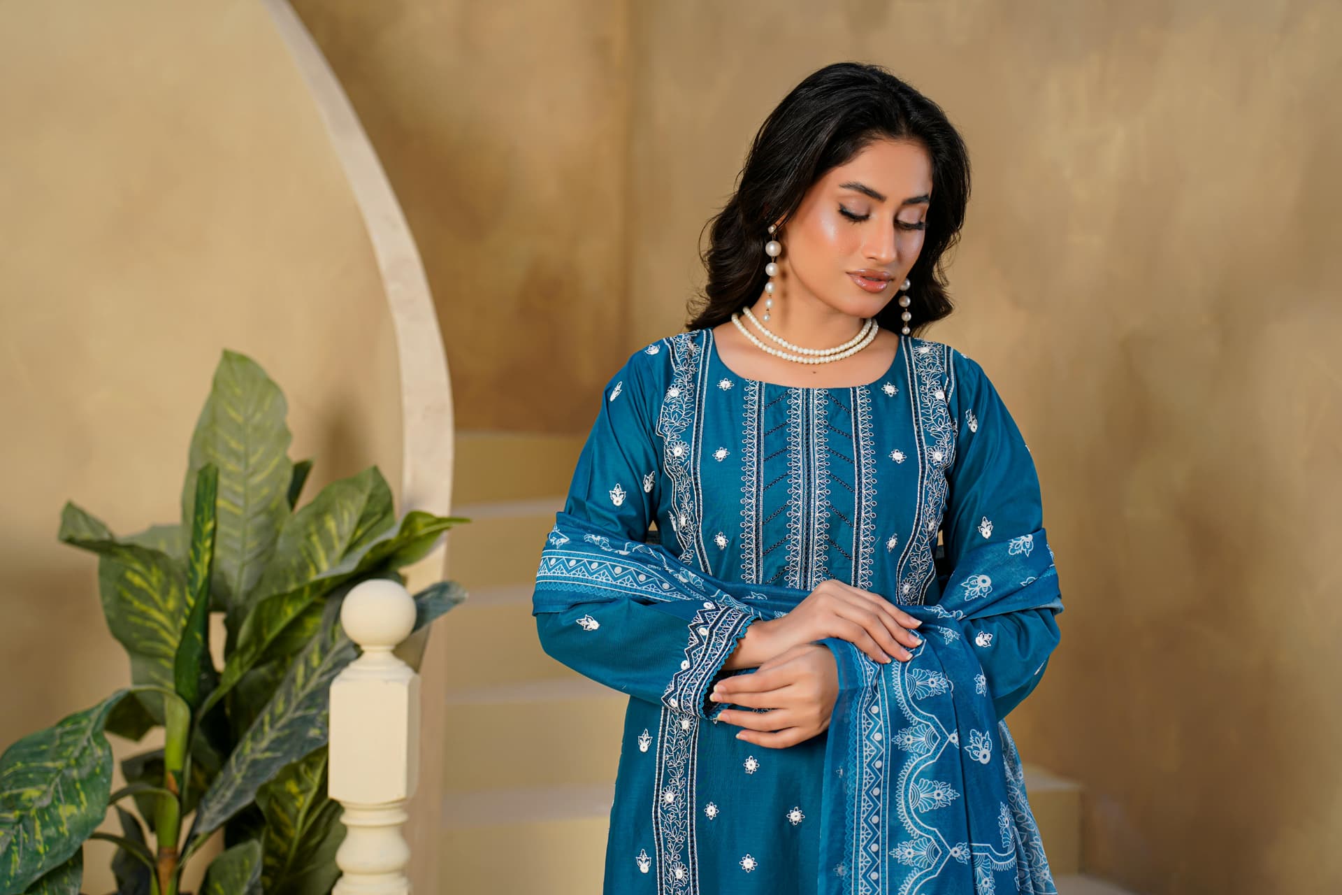 Kurzes kleid für den Sommer – Leicht, elegant und trendy