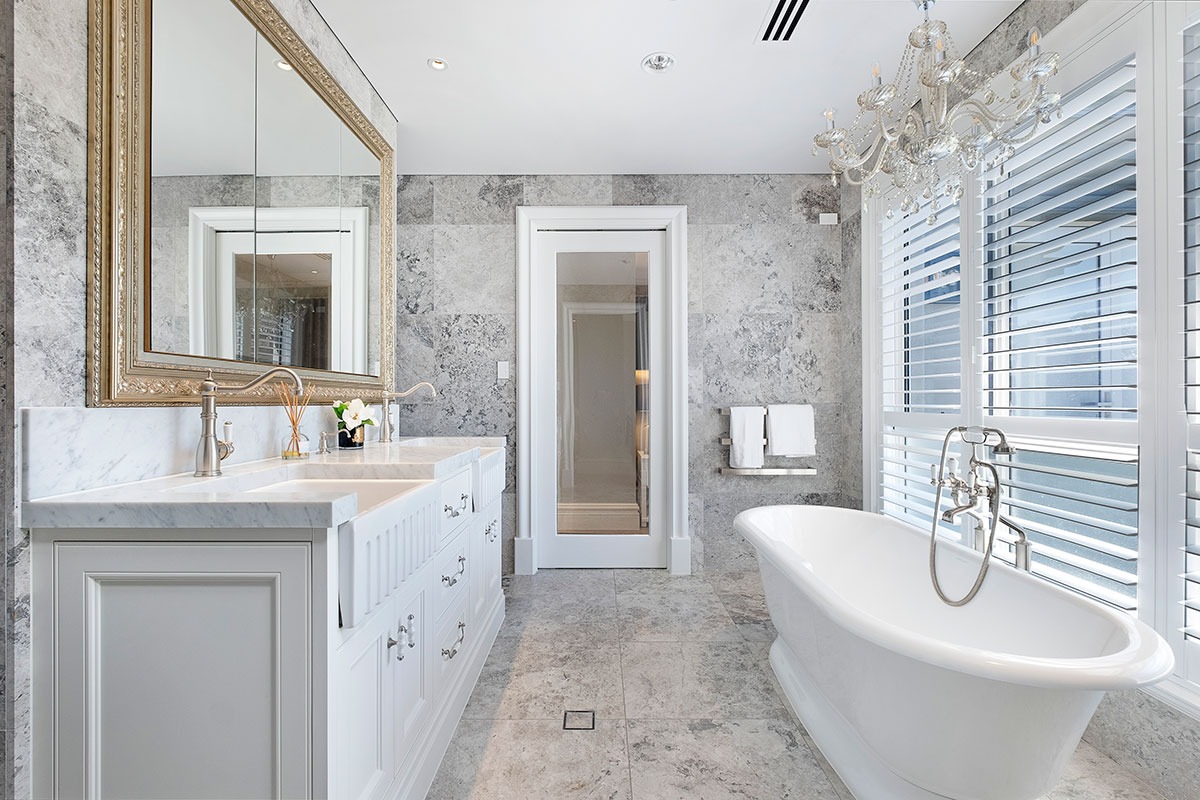 Elegant Showers AU: Expertly Crafted Bathroom Solutions